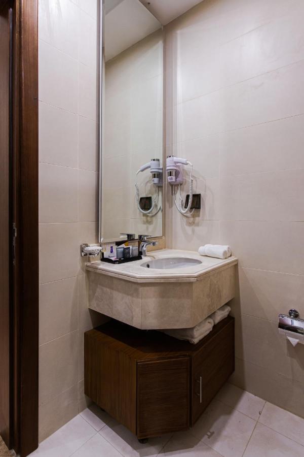 Sarwat Park Hotel Riyadh - Diplomatic Quarter Esterno foto
