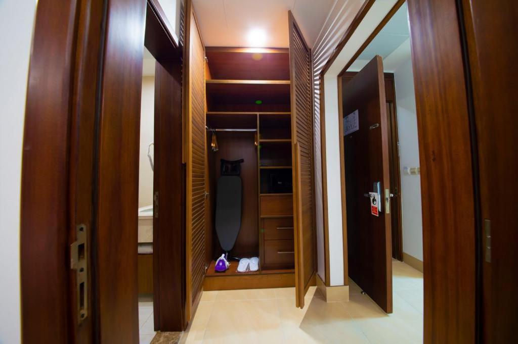 Sarwat Park Hotel Riyadh - Diplomatic Quarter Esterno foto