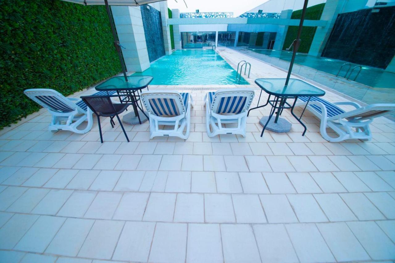 Sarwat Park Hotel Riyadh - Diplomatic Quarter Esterno foto