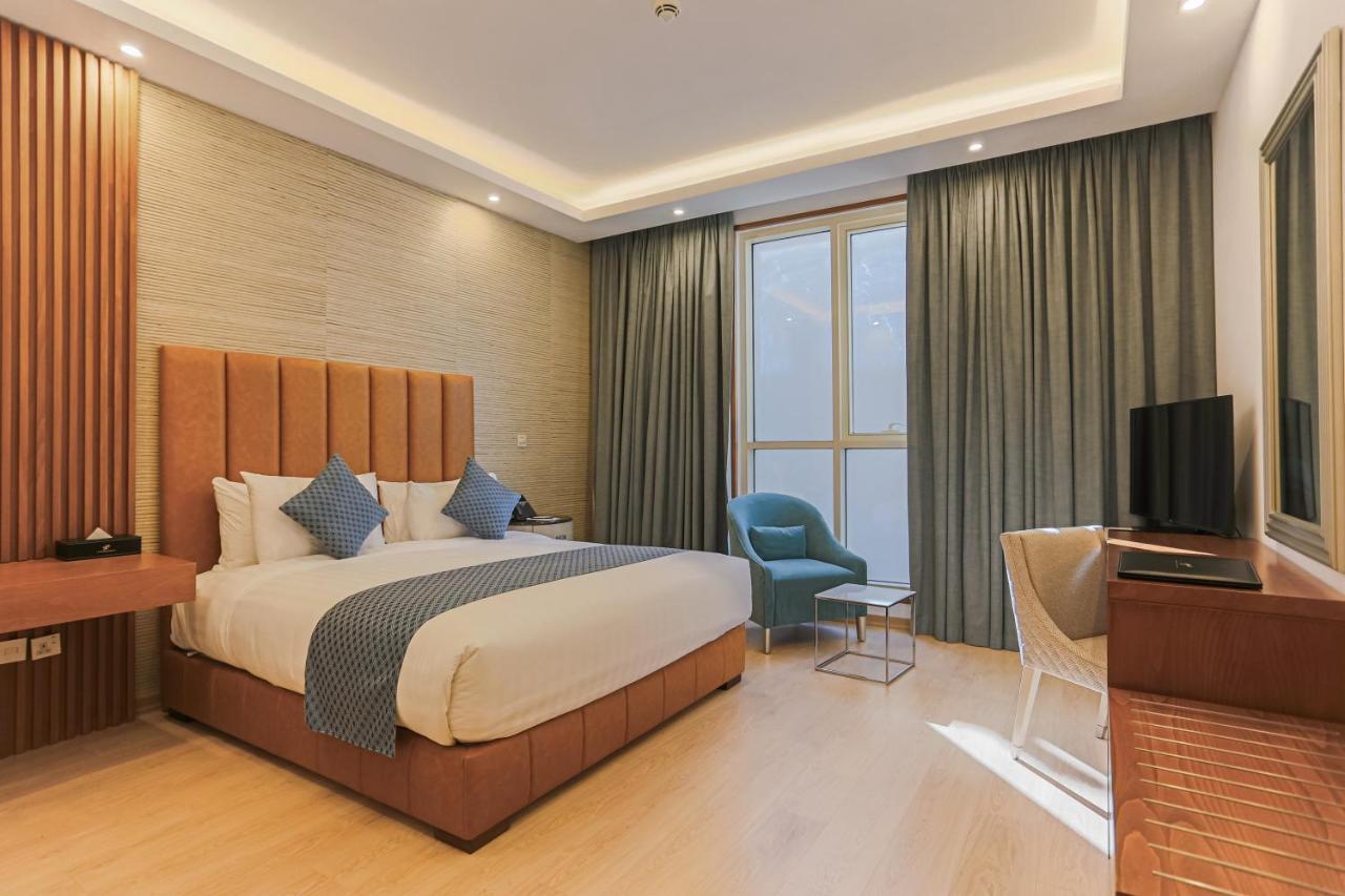 Sarwat Park Hotel Riyadh - Diplomatic Quarter Esterno foto