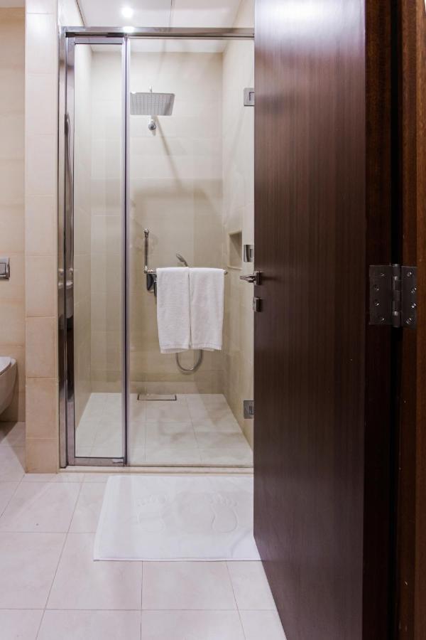 Sarwat Park Hotel Riyadh - Diplomatic Quarter Esterno foto