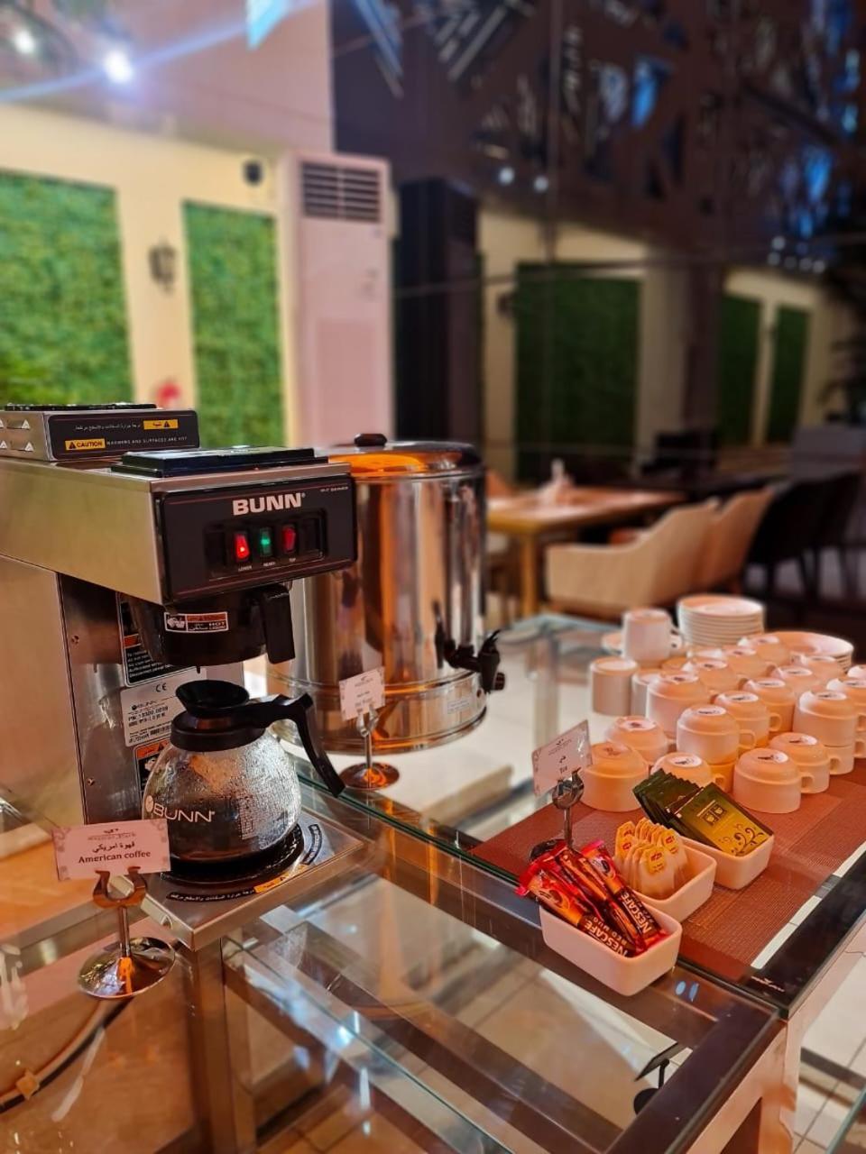 Sarwat Park Hotel Riyadh - Diplomatic Quarter Esterno foto